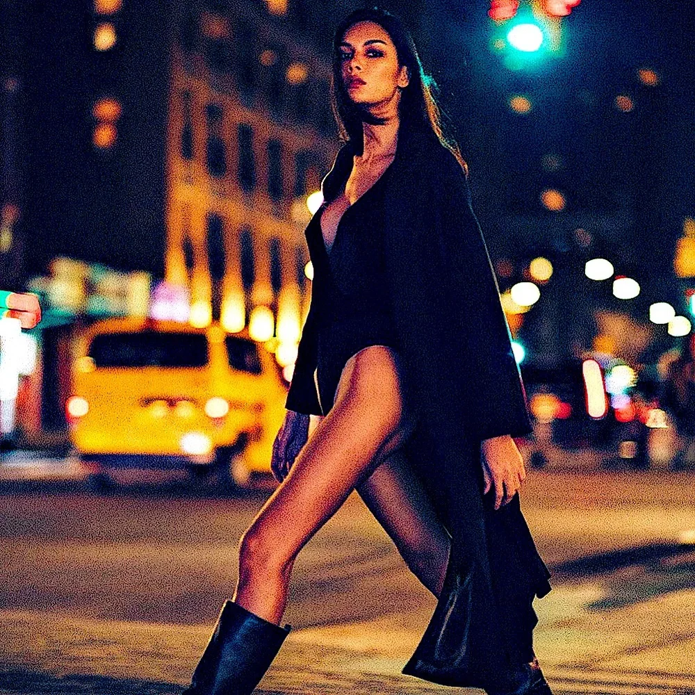 April Rose’s Curated Scents Line - Picture 2 of 16